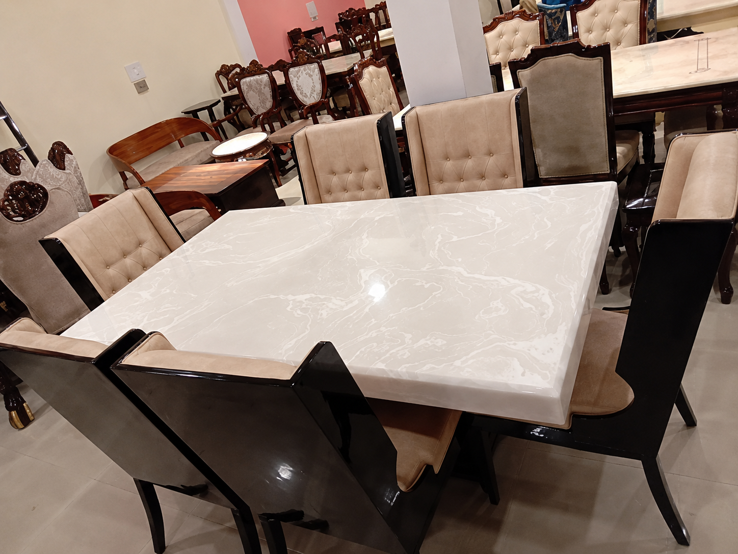 Composite creme chair & table set